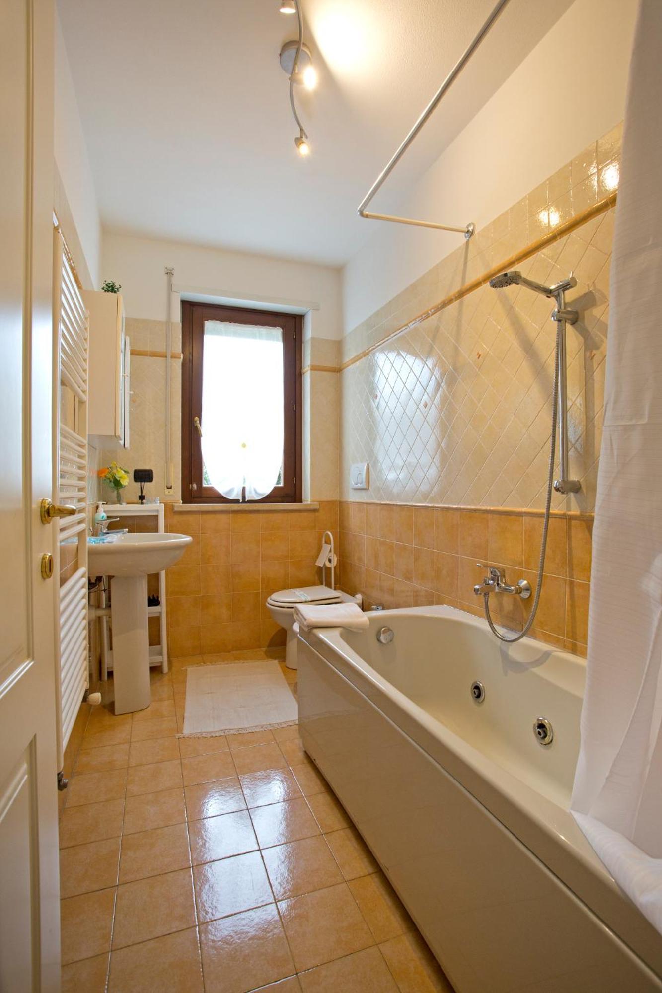 Casa Dei Filati, Cosy Flat With Garden And Parking Close To Lucca Dış mekan fotoğraf